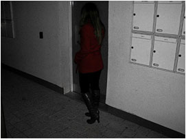 Jessica rushes to her apartment door on this backstreet